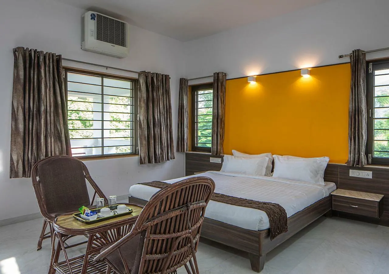 Stayvista At Ahar Villa 인도