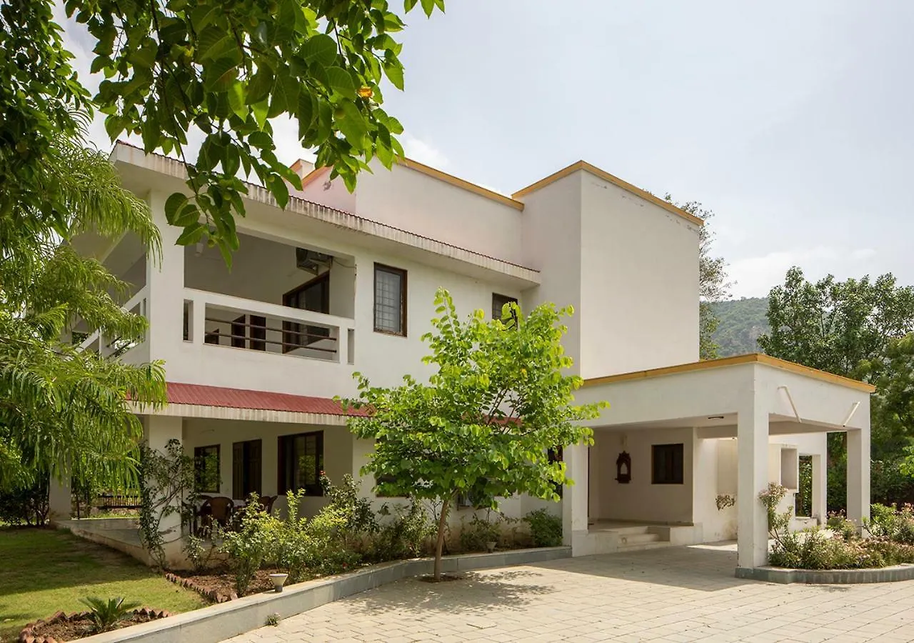 Stayvista At Ahar Villa